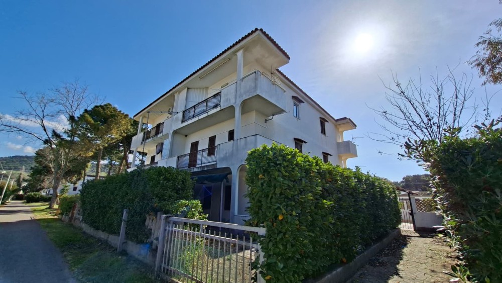 3 locali Appartamento For Vendita in Catanzaro, 