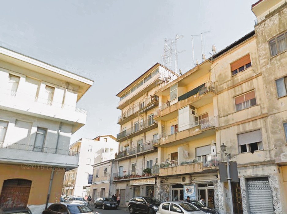 4 locali Appartamento For Vendita in Catanzaro, 