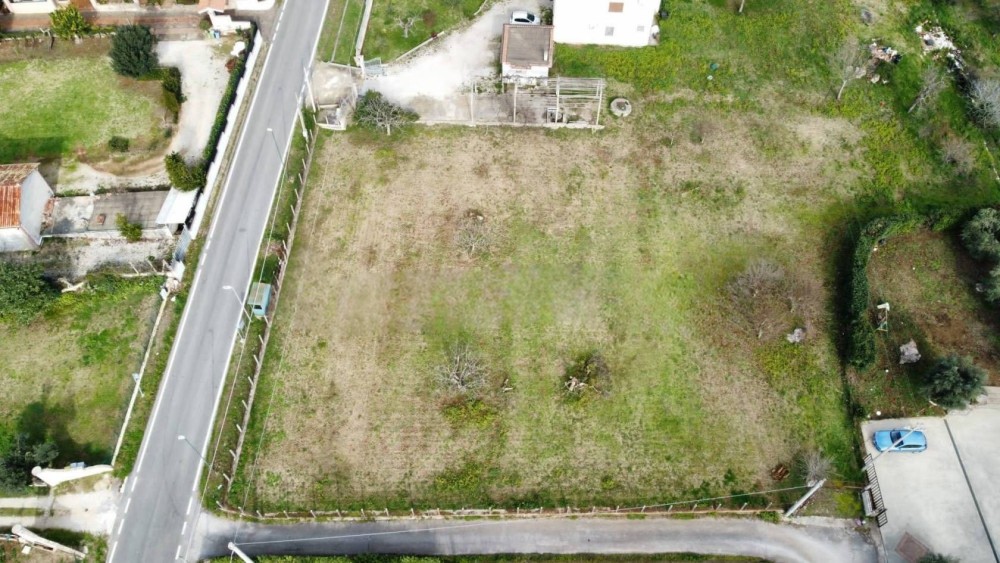  locali Terreno For Vendita in Latina,  - 1