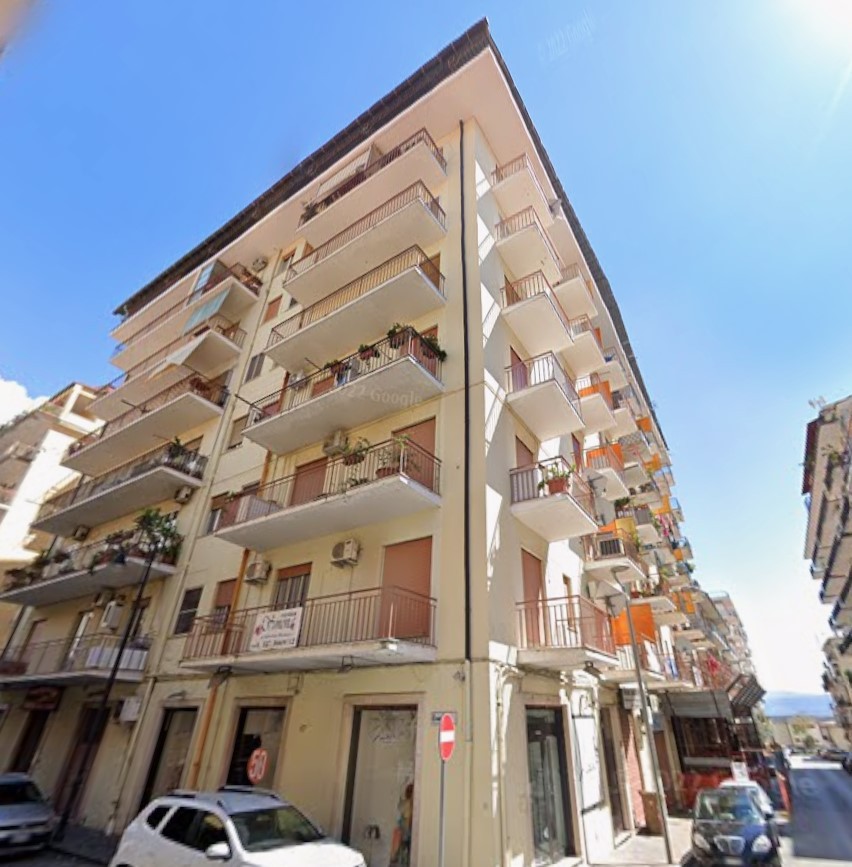 4 locali Appartamento For Vendita in Catanzaro,  - 1